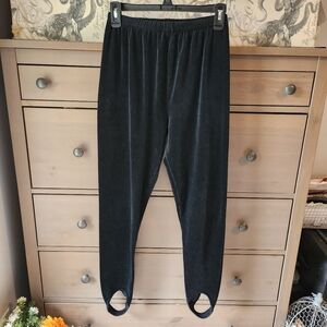 Vintage black velvet stirrup leggings